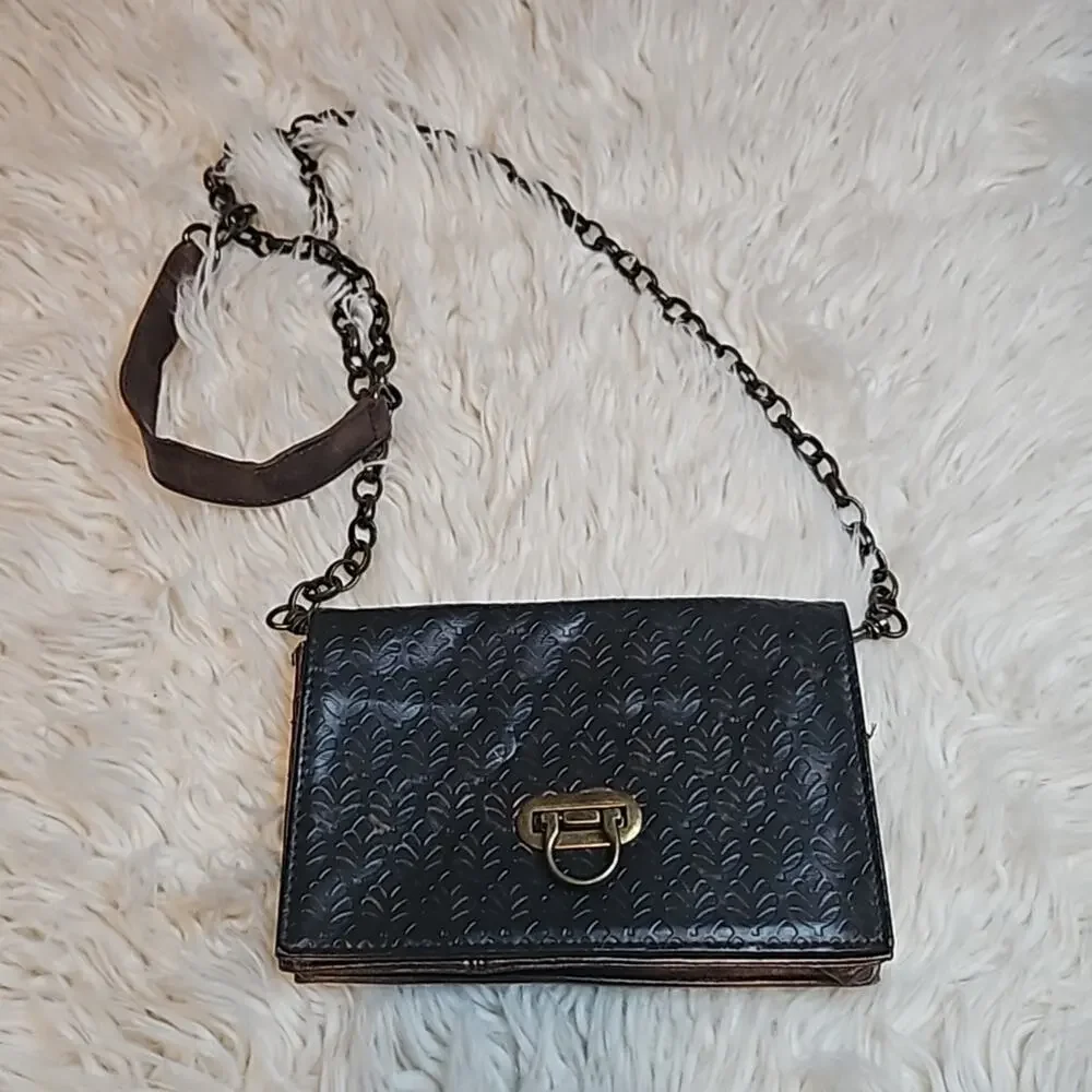 Braciano Black Boho Leaf Print Small Crossbody Purse